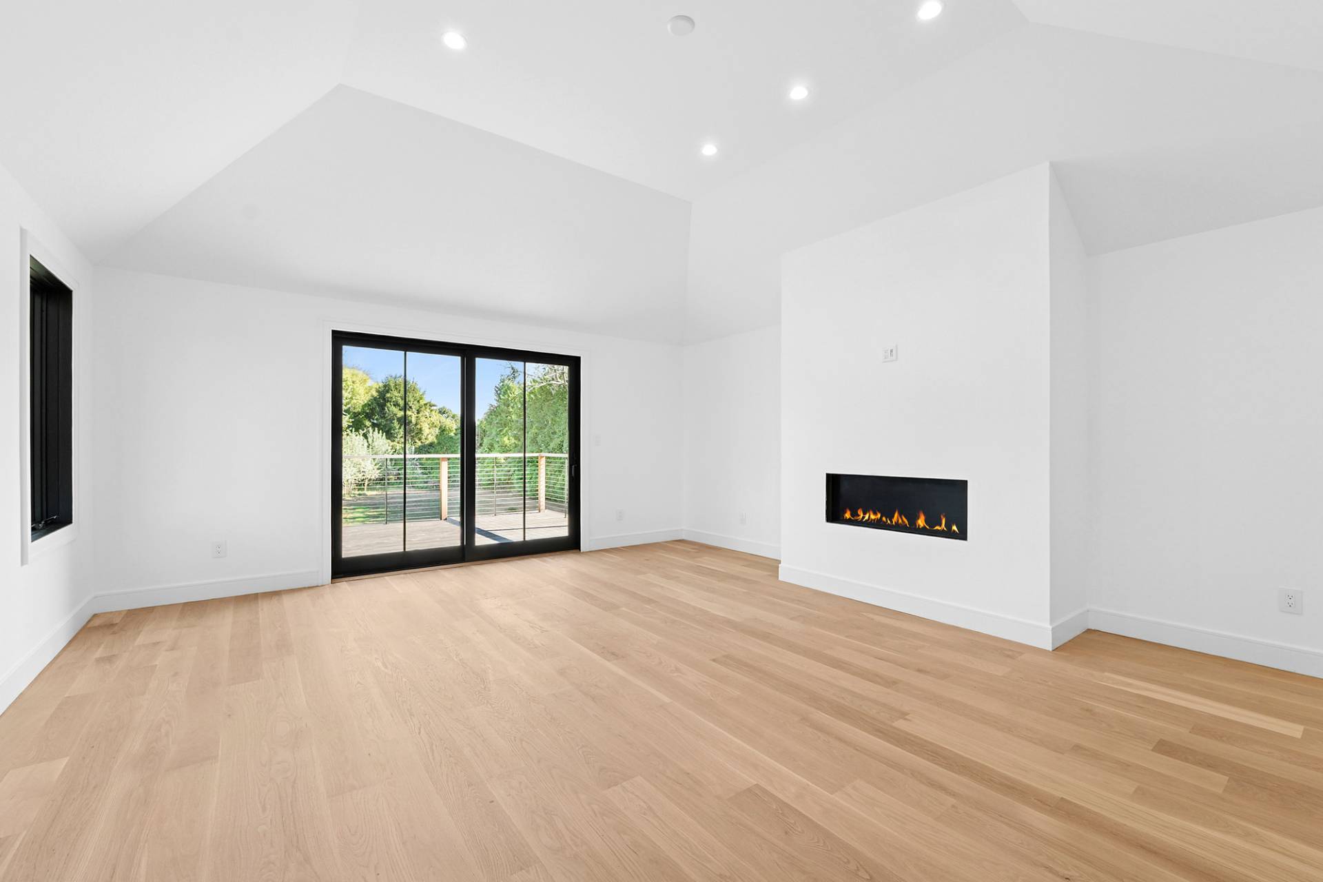 #13 photo, 126 Long Lane, サフォーク郡 East Hampton , NY 11937