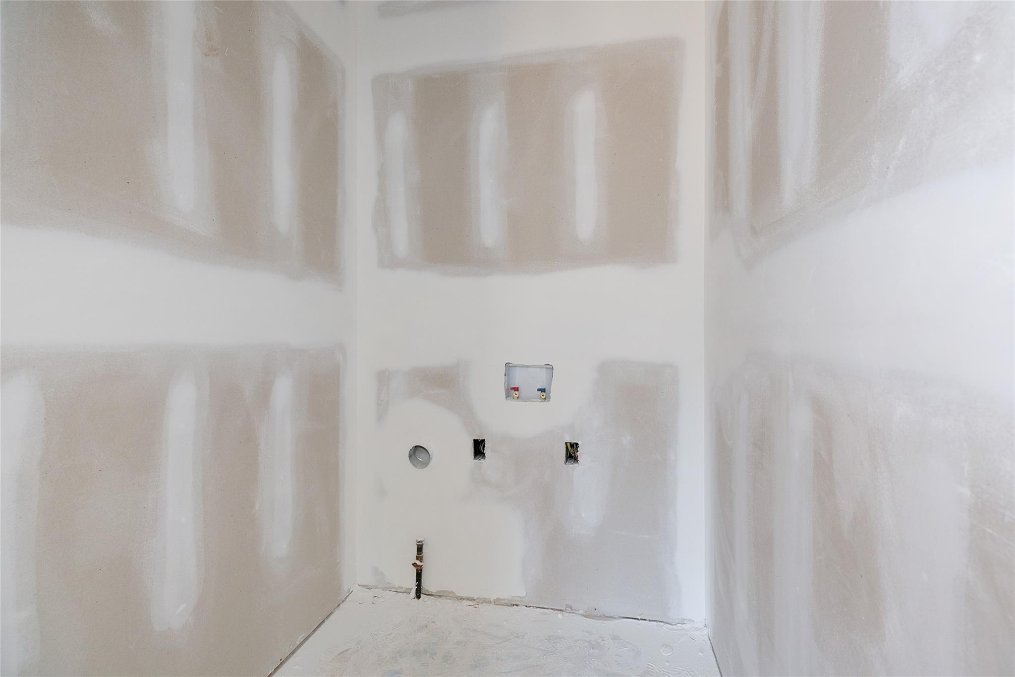 #12 photo, 825 Weber Avenue, サフォーク郡 West Babylon , NY 11704