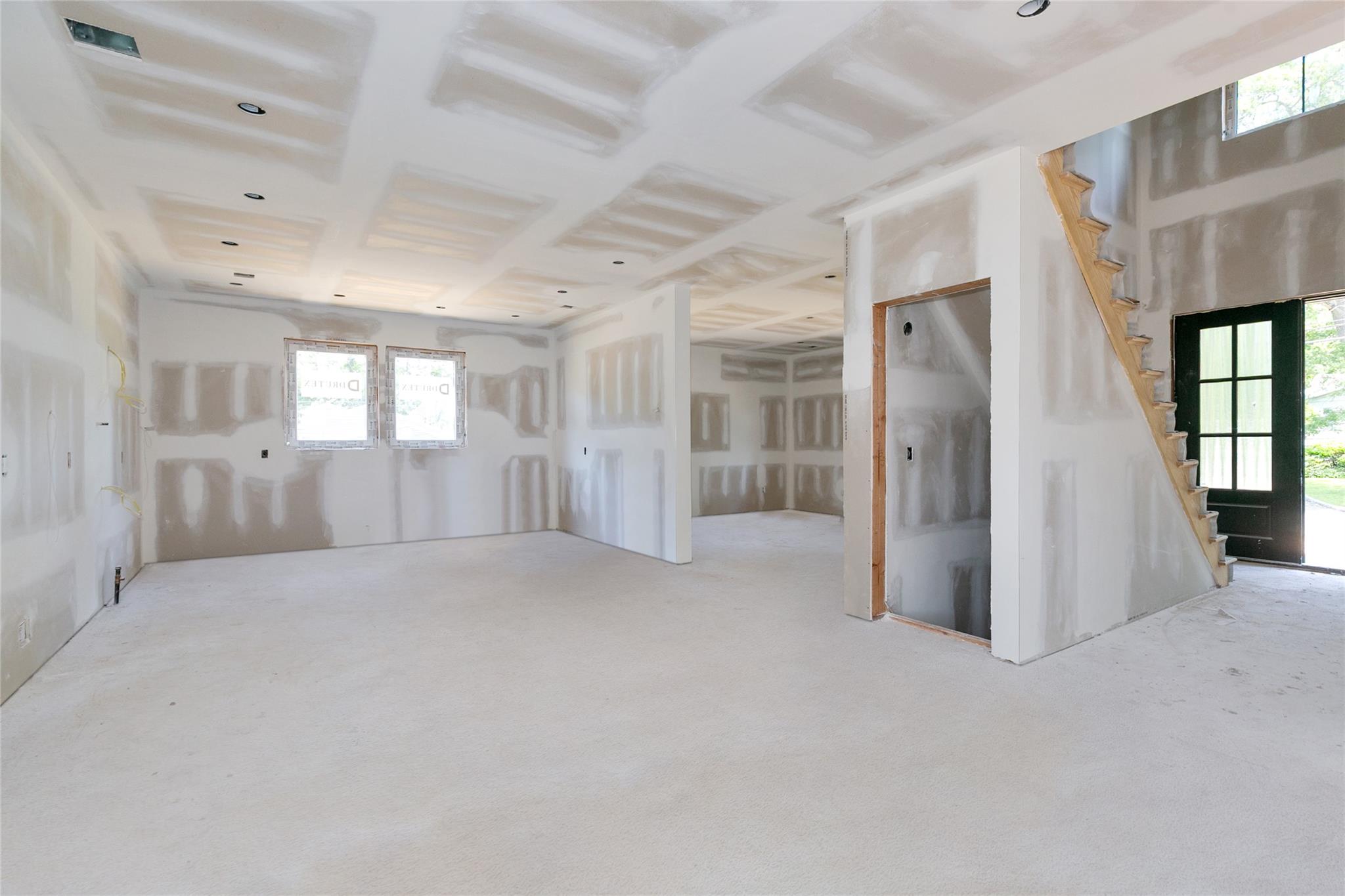 #4 photo, 825 Weber Avenue, サフォーク郡 West Babylon , NY 11704