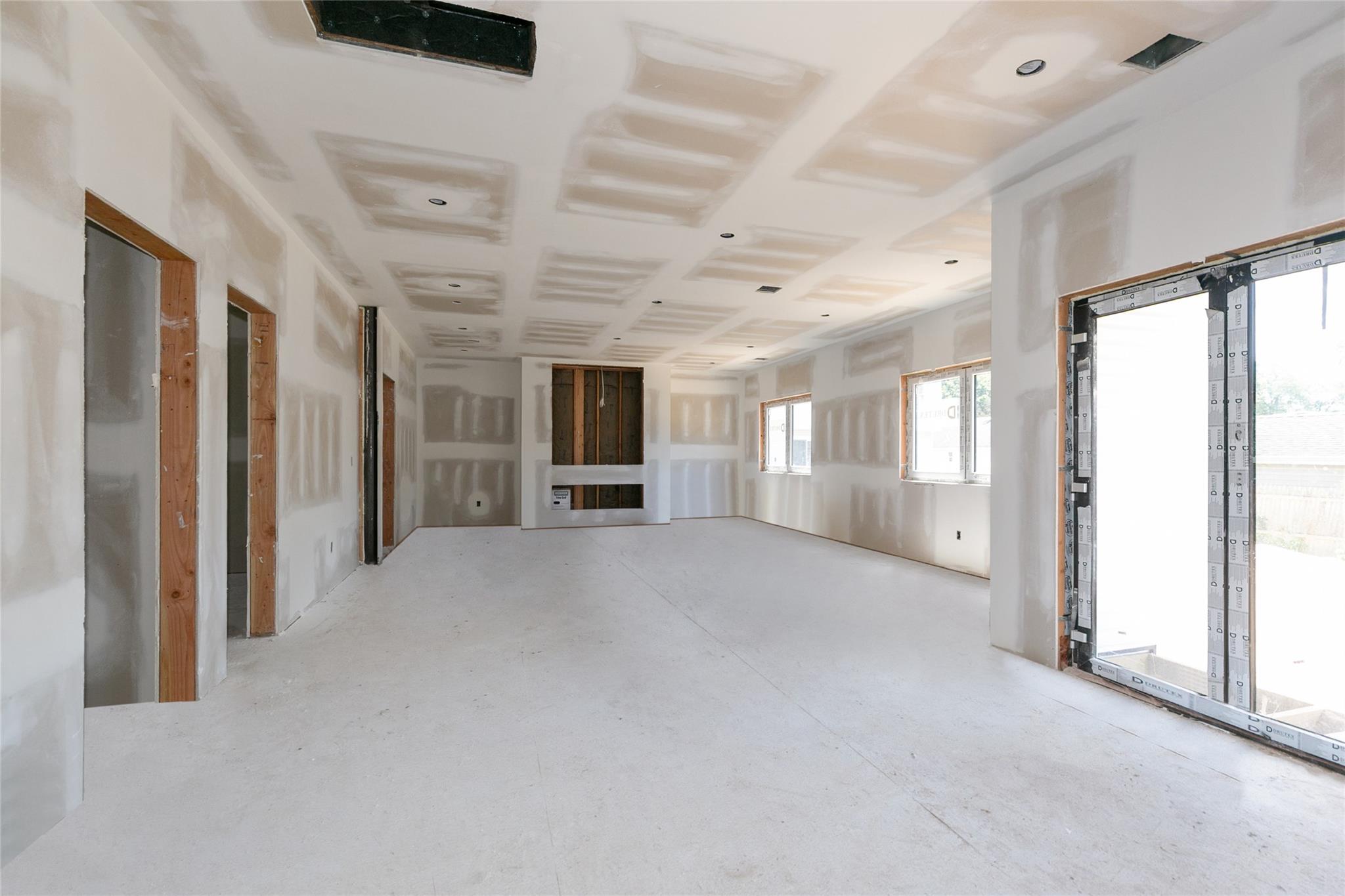 #6 photo, 825 Weber Avenue, サフォーク郡 West Babylon , NY 11704