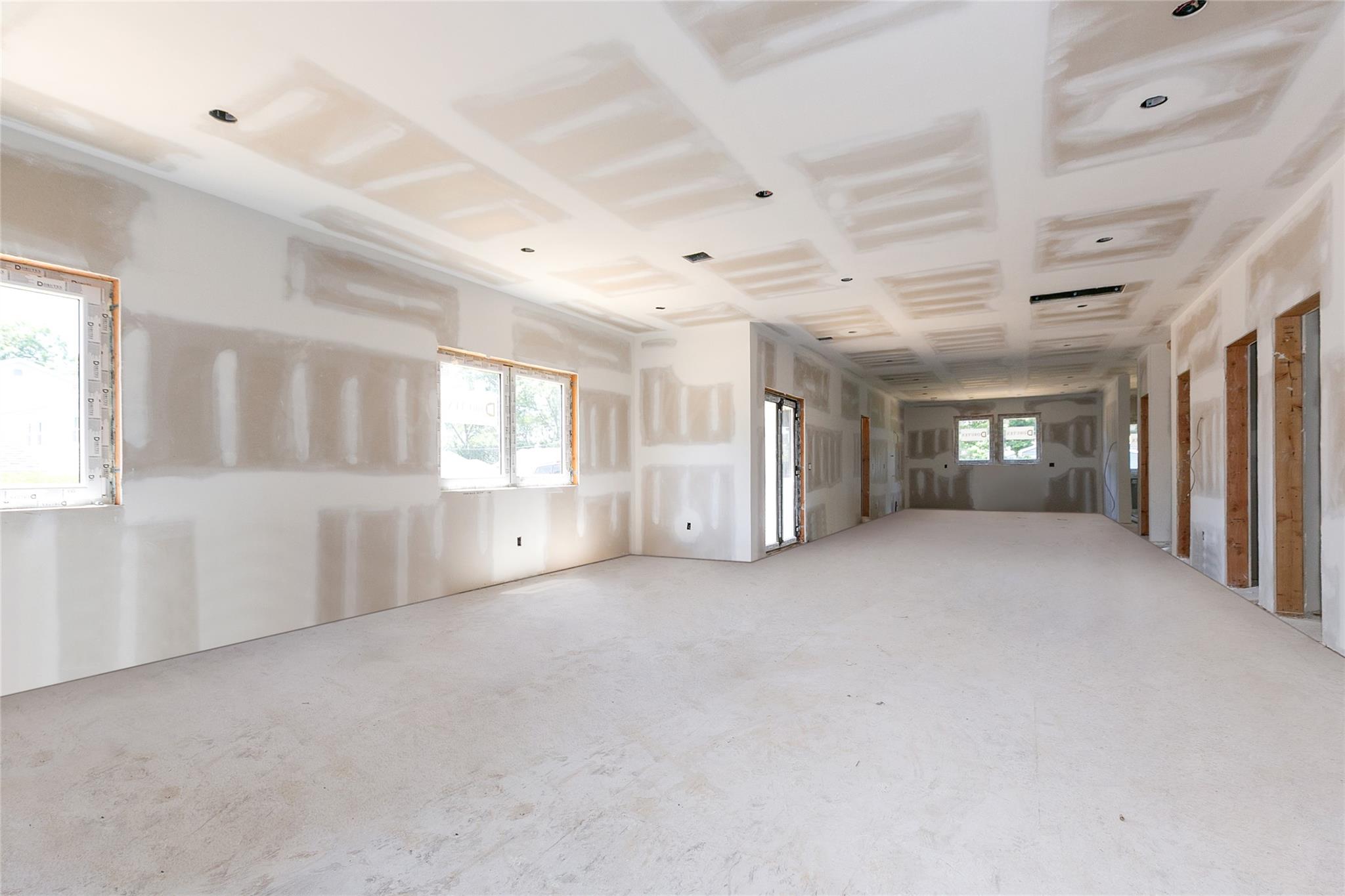 #7 photo, 825 Weber Avenue, サフォーク郡 West Babylon , NY 11704