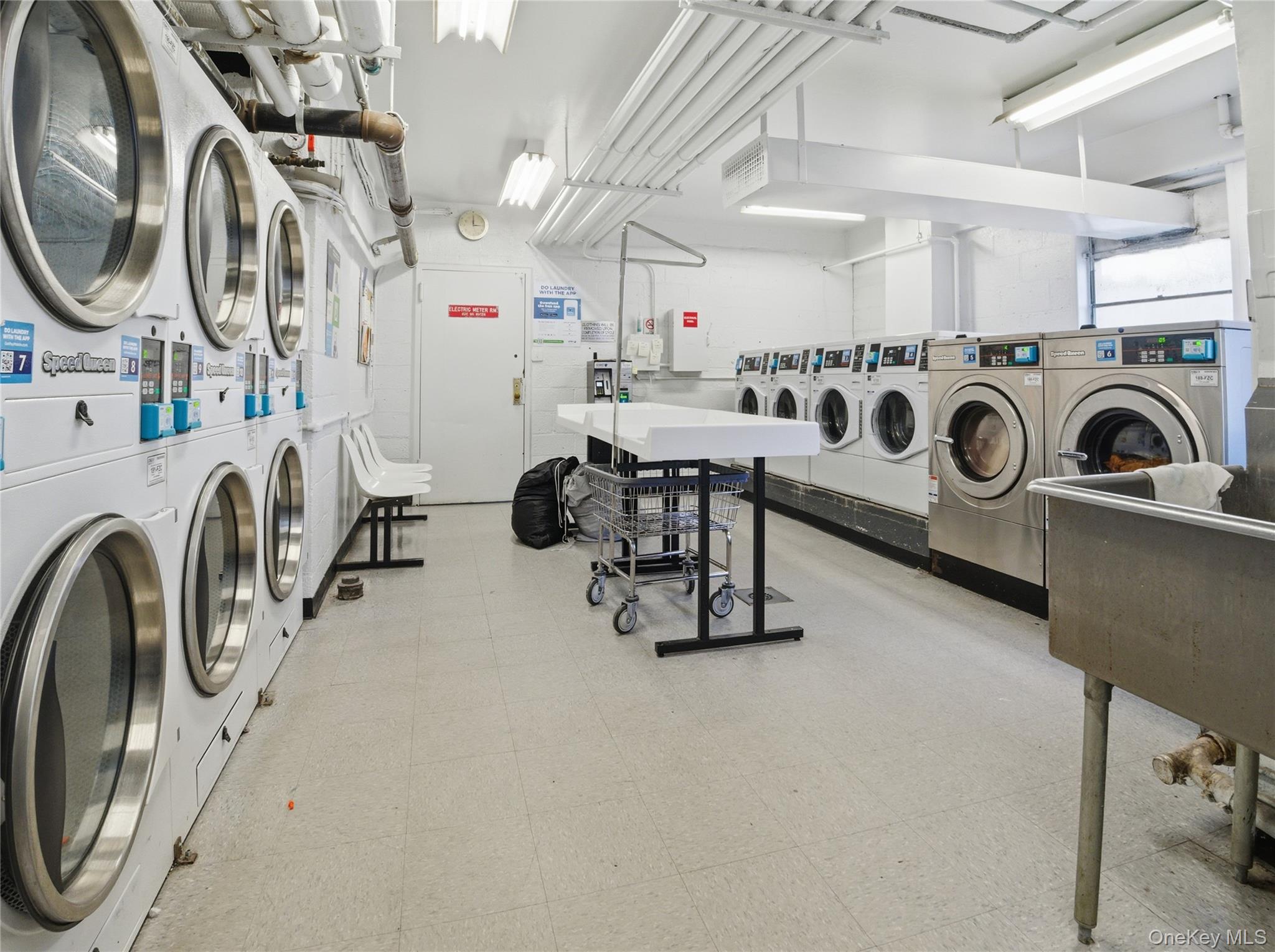 #17 photo, 4 Fordham Hill Oval, Bronx , NY 10468