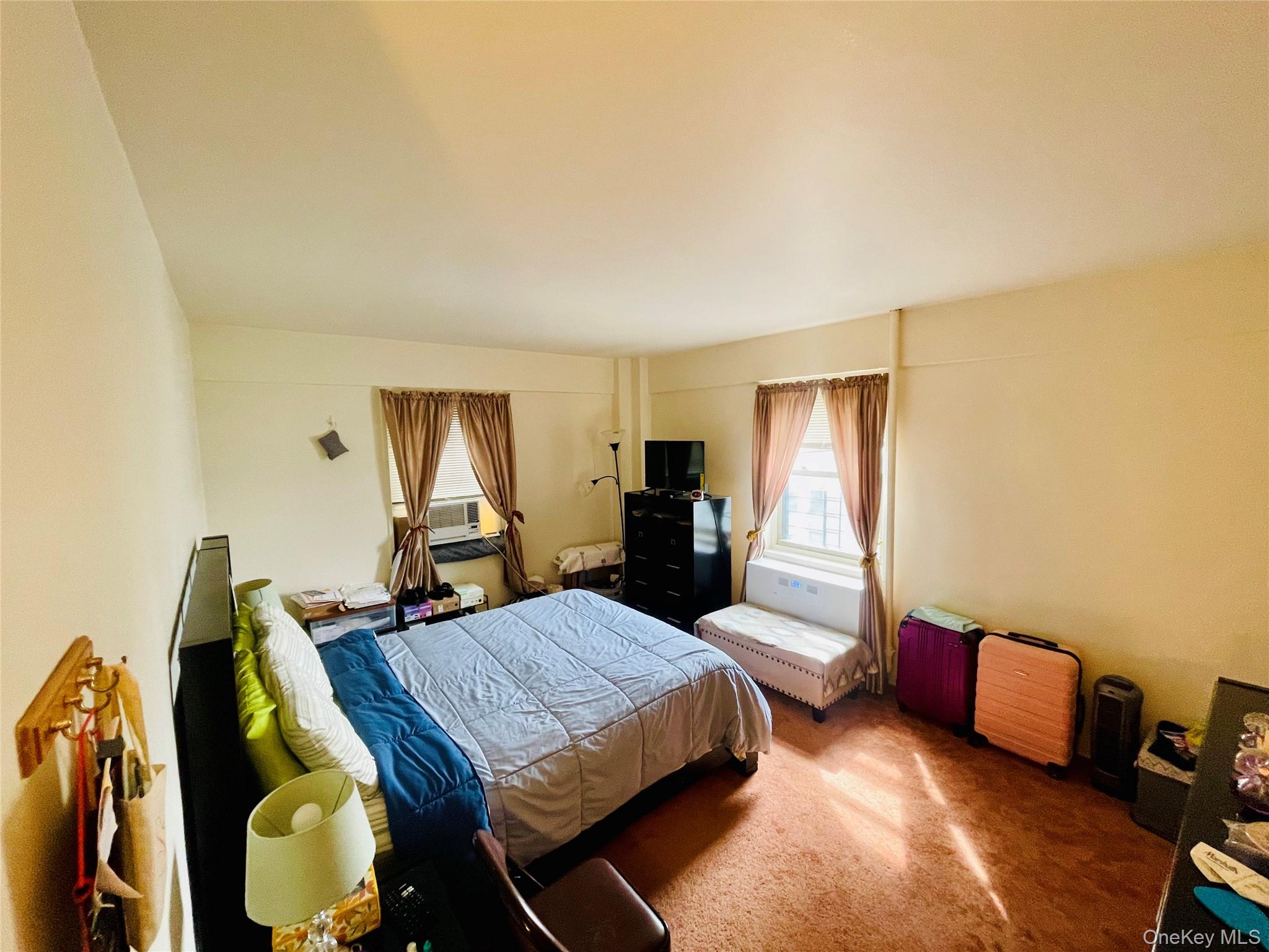 #3 photo, 4 Fordham Hill Oval, ブロンクス区 Bronx , NY 10468