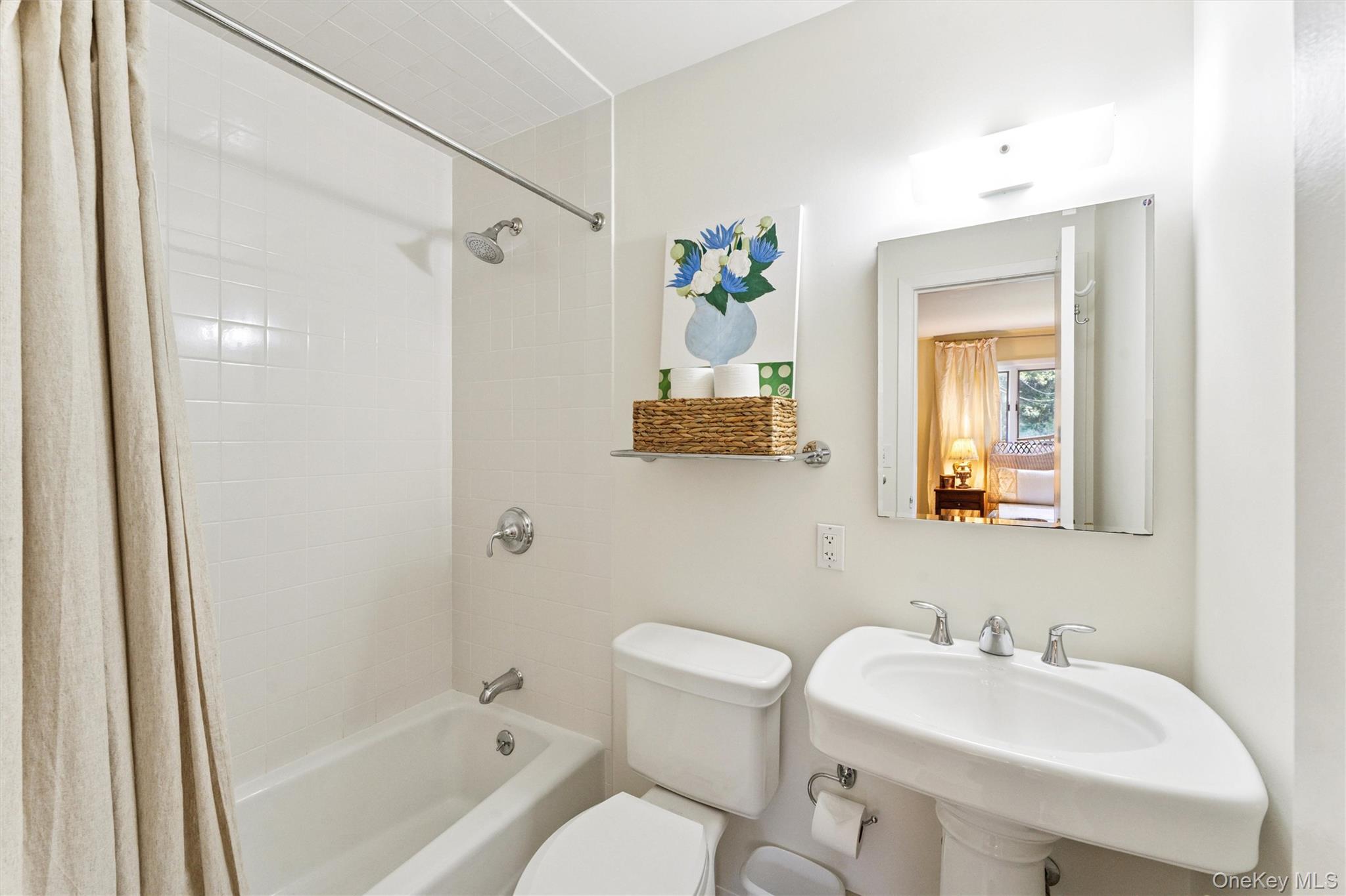 #16 photo, 18 Quogo Neck Lane, サフォーク郡 Quogue , NY 11959