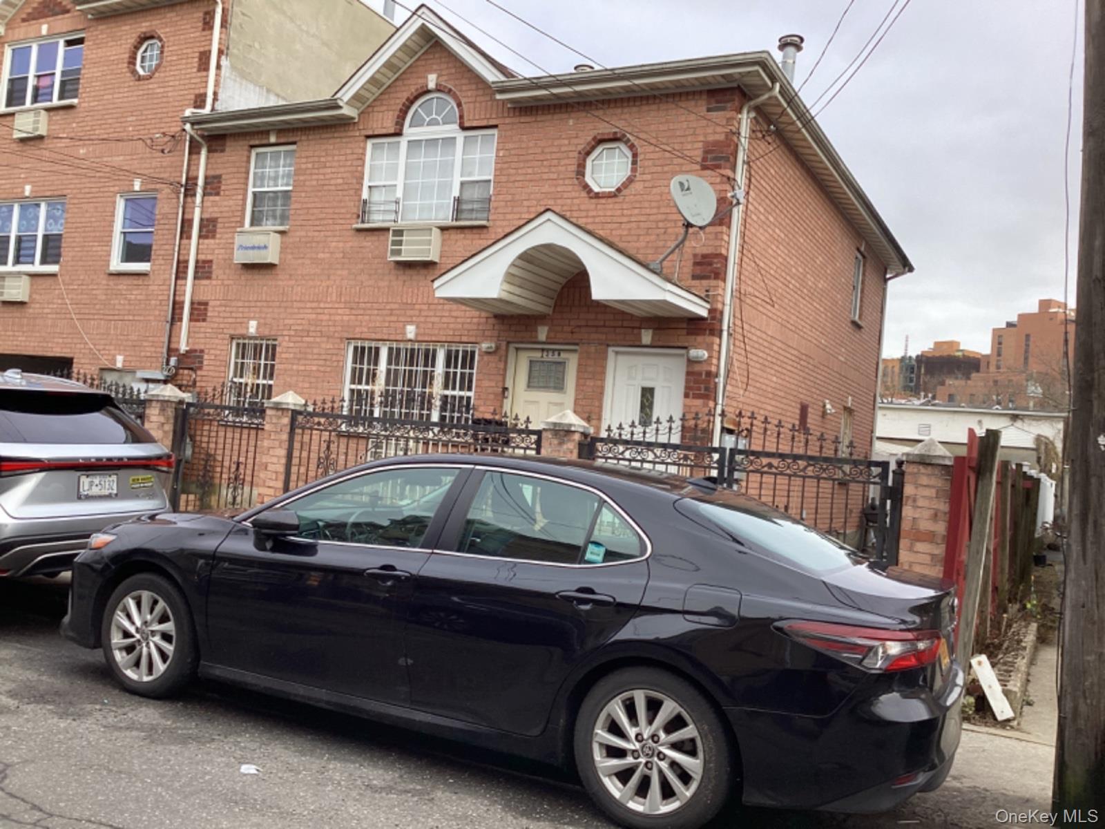 #3 photo, 13-58 Pinson Street, クイーンズ区 Far Rockaway , NY 11691