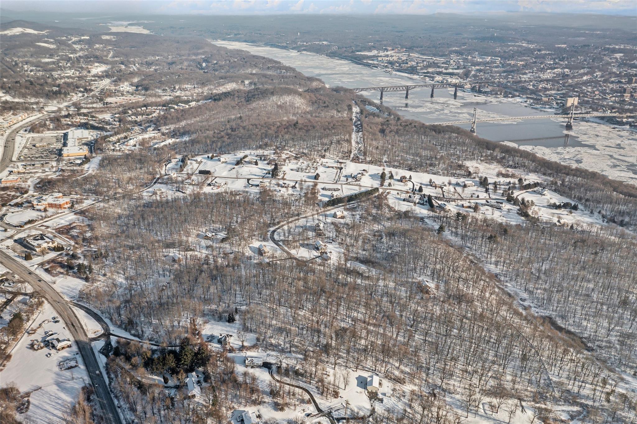 #14 photo, 3748 Us Highway 9W, Highland , NY 12528