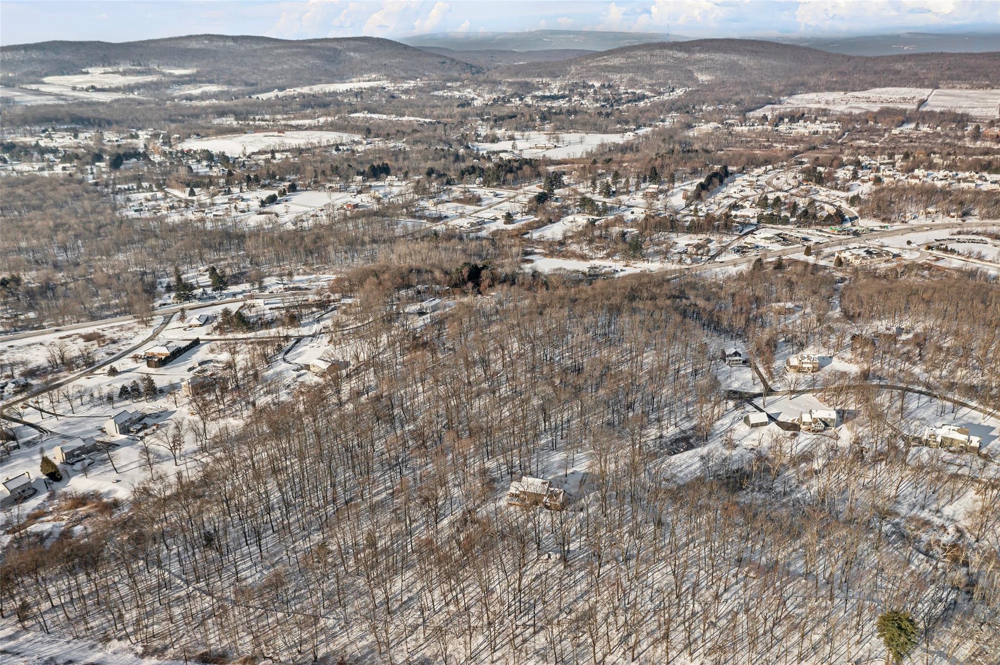 #6 photo, 3748 Us Highway 9W, Highland , NY 12528