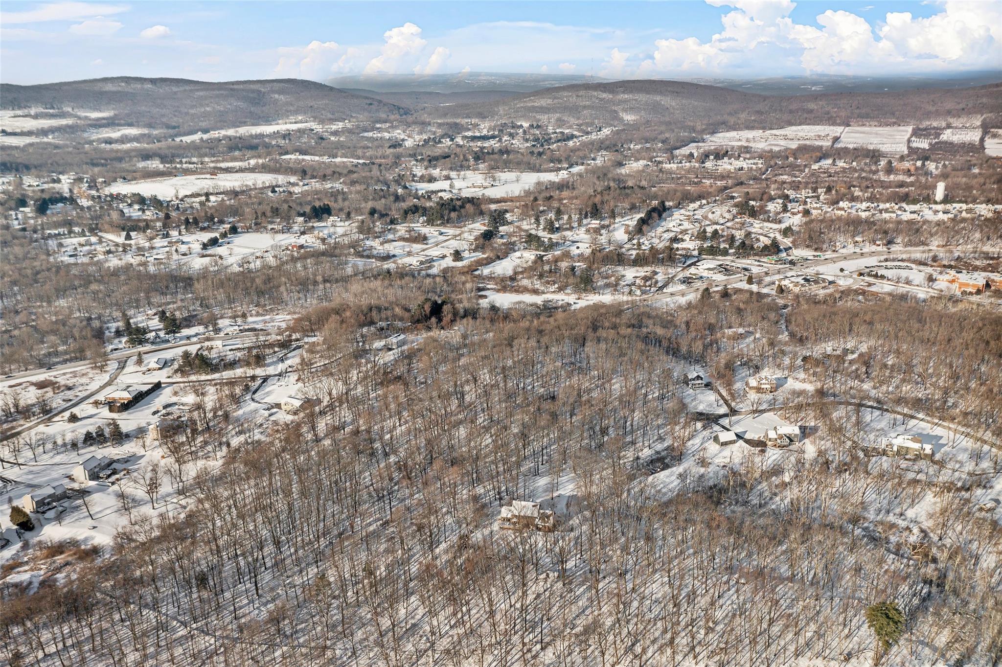 #7 photo, 3748 Us Highway 9W, Highland , NY 12528