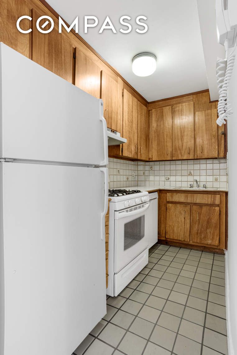 #10 photo, 515 E 85th Street, マンハッタン Upper East Side , NY 10028