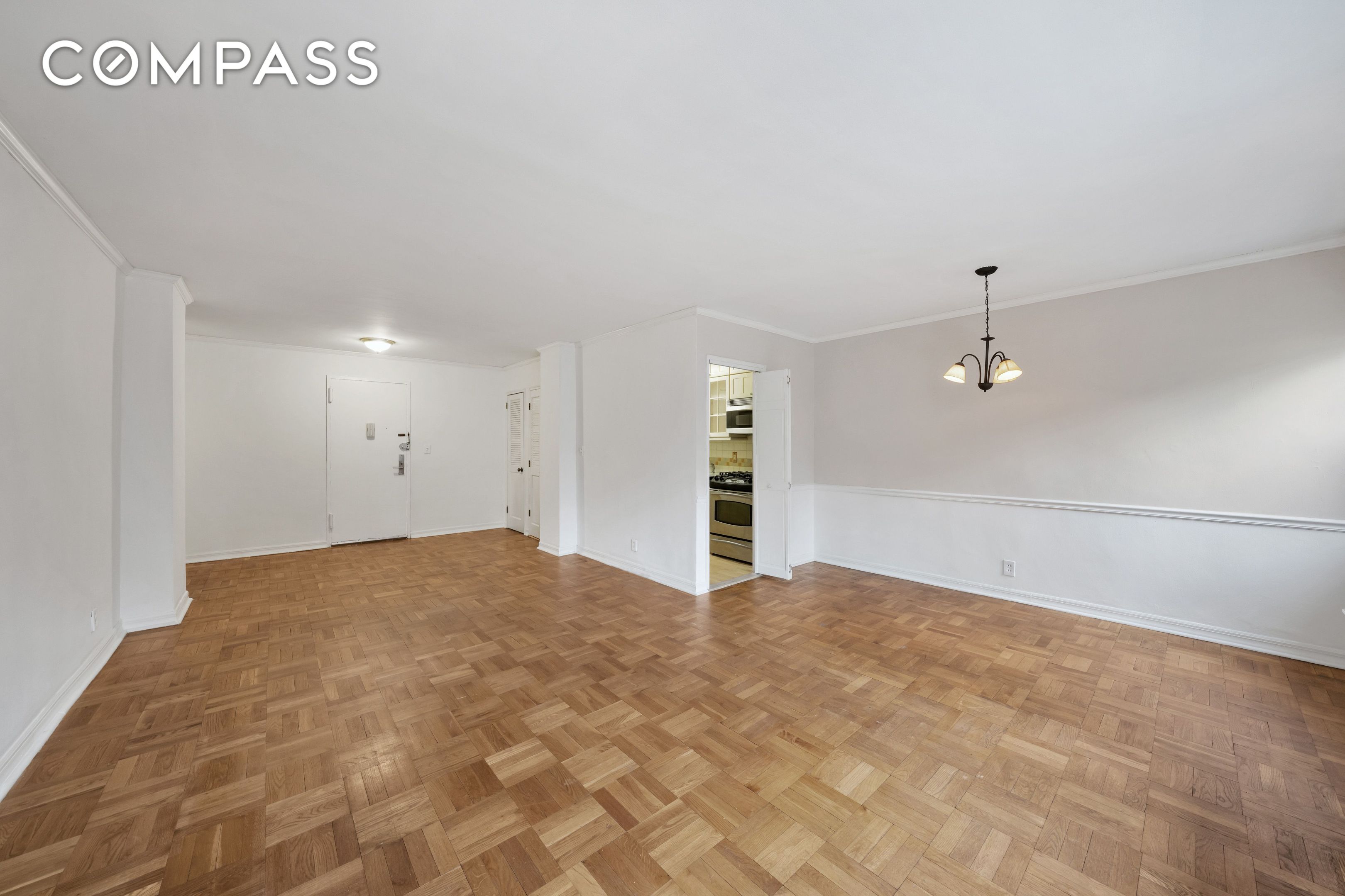 #7 photo, 345 E 52nd Street, マンハッタン Midtown East , NY 10022