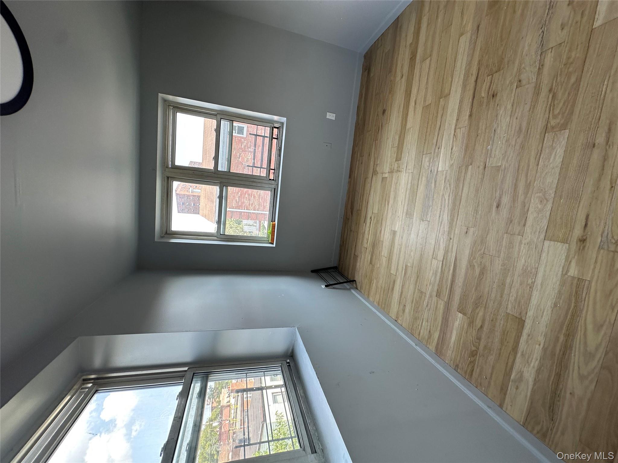 #20 photo, 807 Barbey, ブルックリン区 Brooklyn , NY 11207