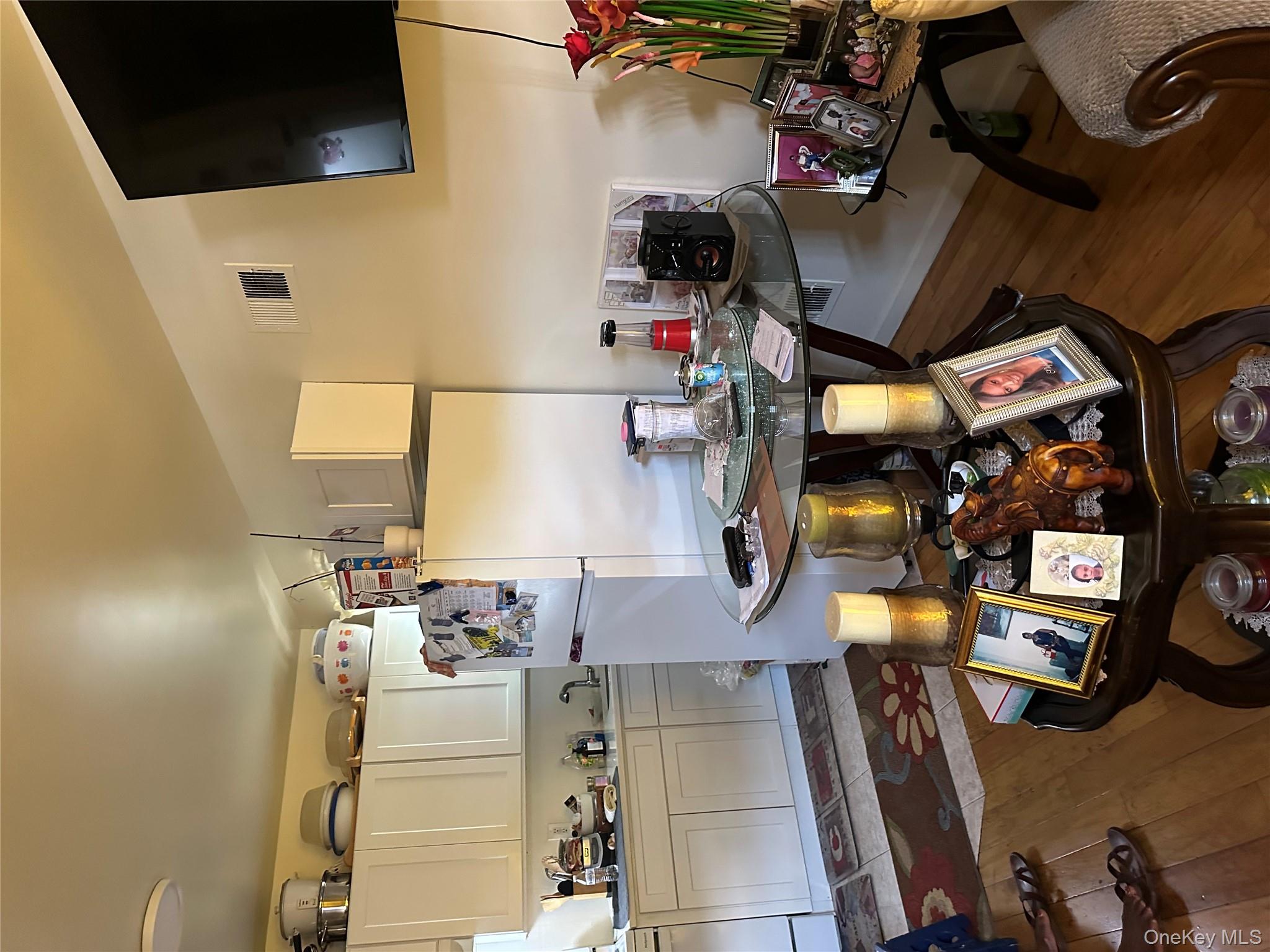 #9 photo, 807 Barbey, ブルックリン区 Brooklyn , NY 11207