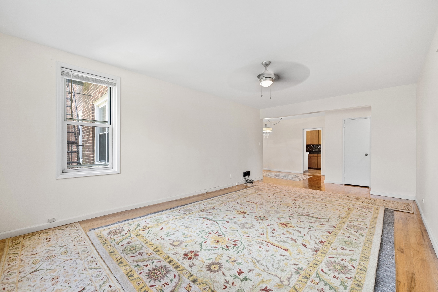 #2 photo, 5601 Riverdale Avenue, ブロンクス区 Riverdale , NY 10471