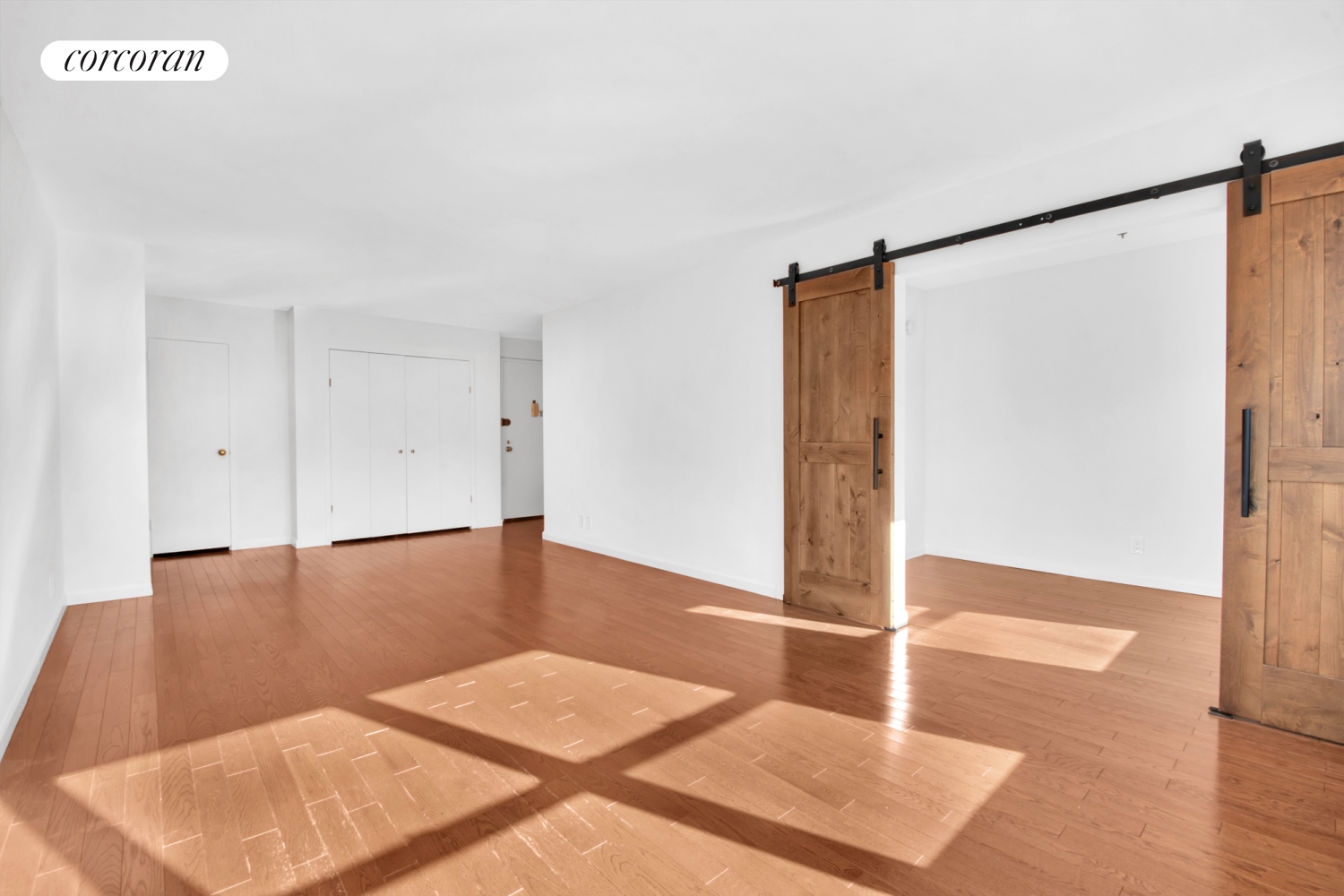 #5 photo, 444 E 84TH Street, Yorkville , NY 10028