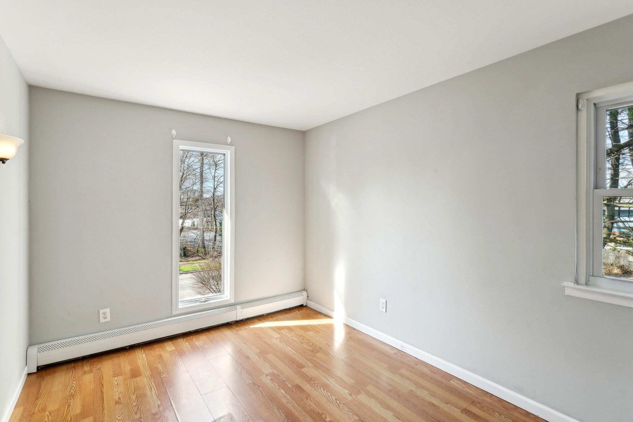 #14 photo, 11 Dehan Street, Smithtown , NY 11787