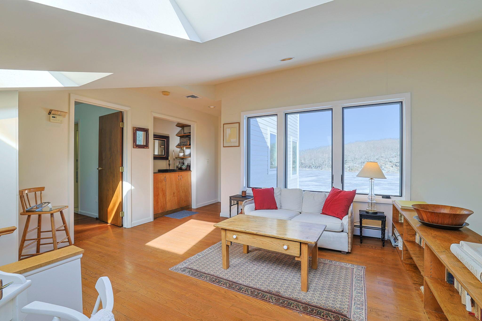 #7 photo, 444 Bramertown Road, Tuxedo Park , NY 10987