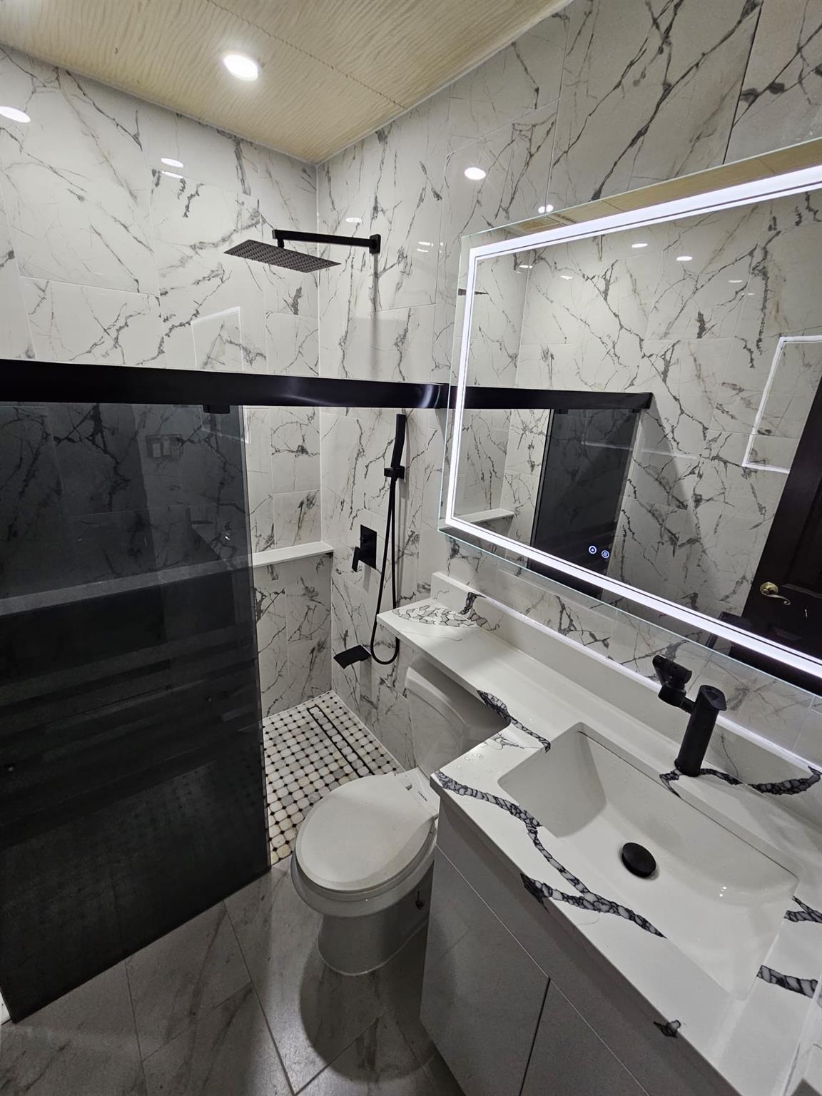 #6 photo, 83-20 141st, Briarwood , NY 11435