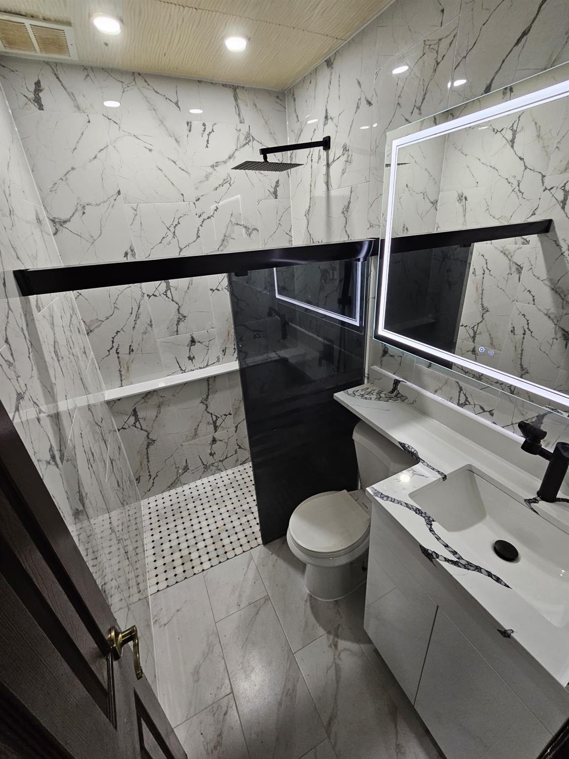 #7 photo, 83-20 141st, Briarwood , NY 11435