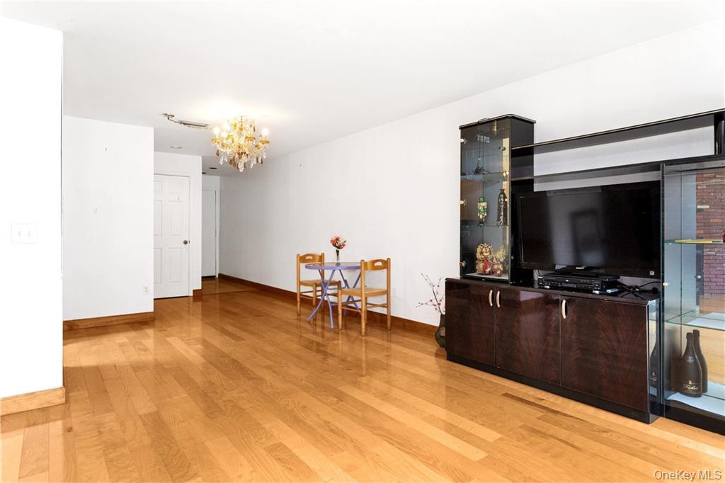 #10 photo, 150 N Bedford Road, Chappaqua , NY 10514