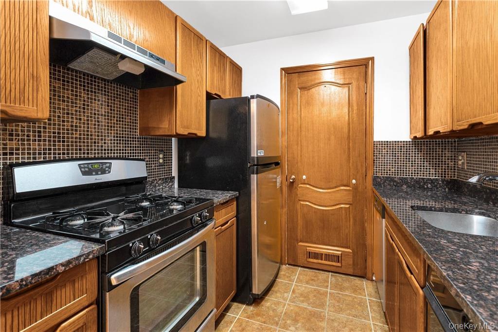 #13 photo, 150 N Bedford Road, Chappaqua , NY 10514