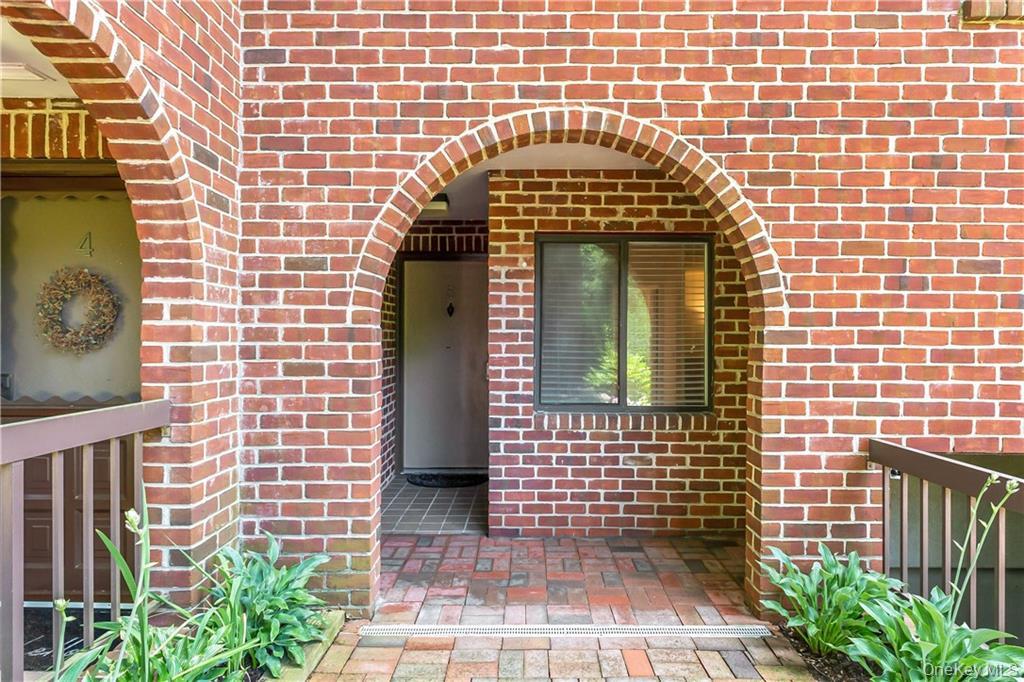 #5 photo, 150 N Bedford Road, Chappaqua , NY 10514