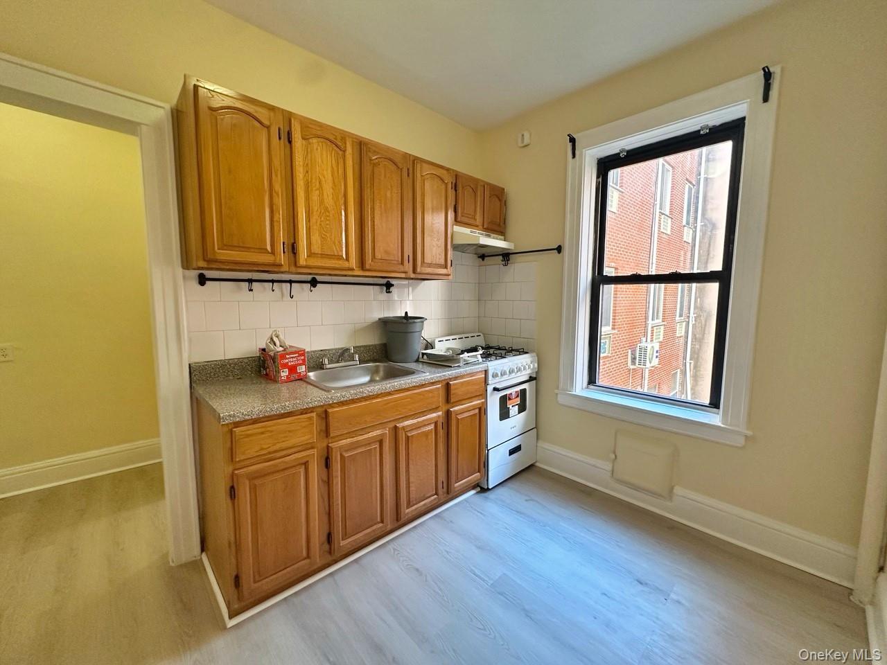 #15 photo, 30-14 29 Street, Astoria , NY 11102