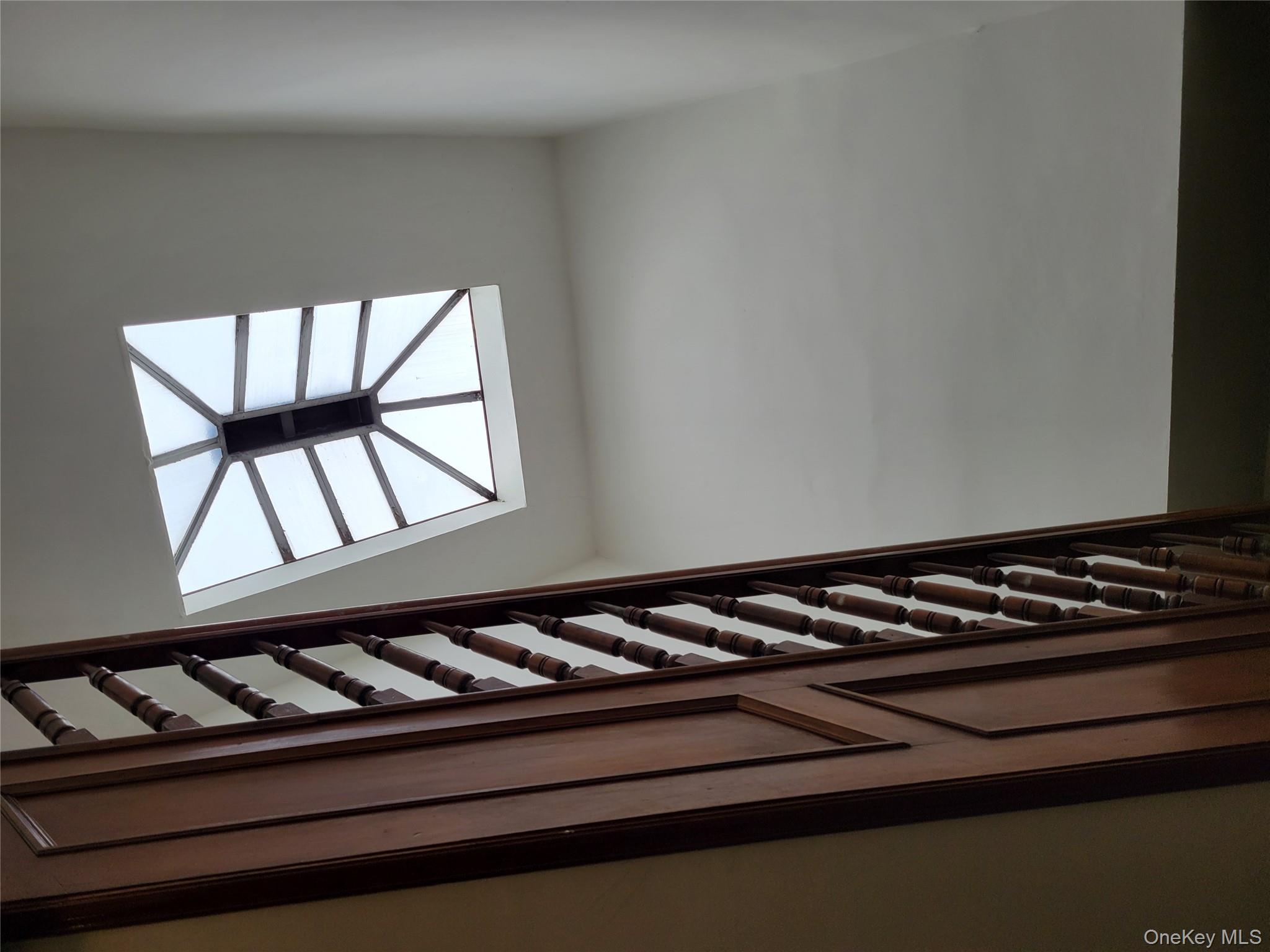 #11 photo, 18-58 Cornelia Street, Ridgewood , NY 11385