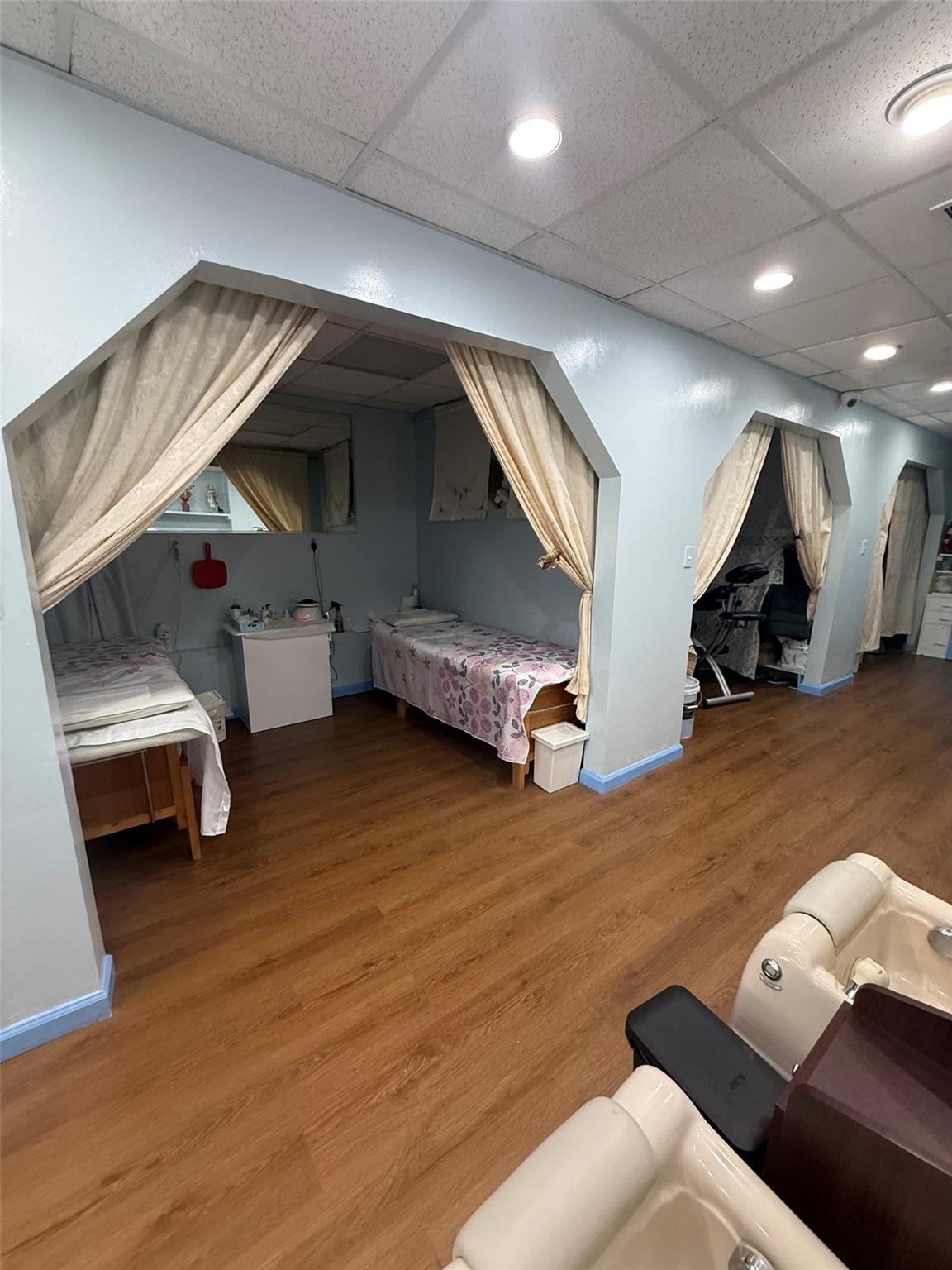 #3 photo, 7423 Metropolitan Avenue, クイーンズ区 Flushing , NY 11379