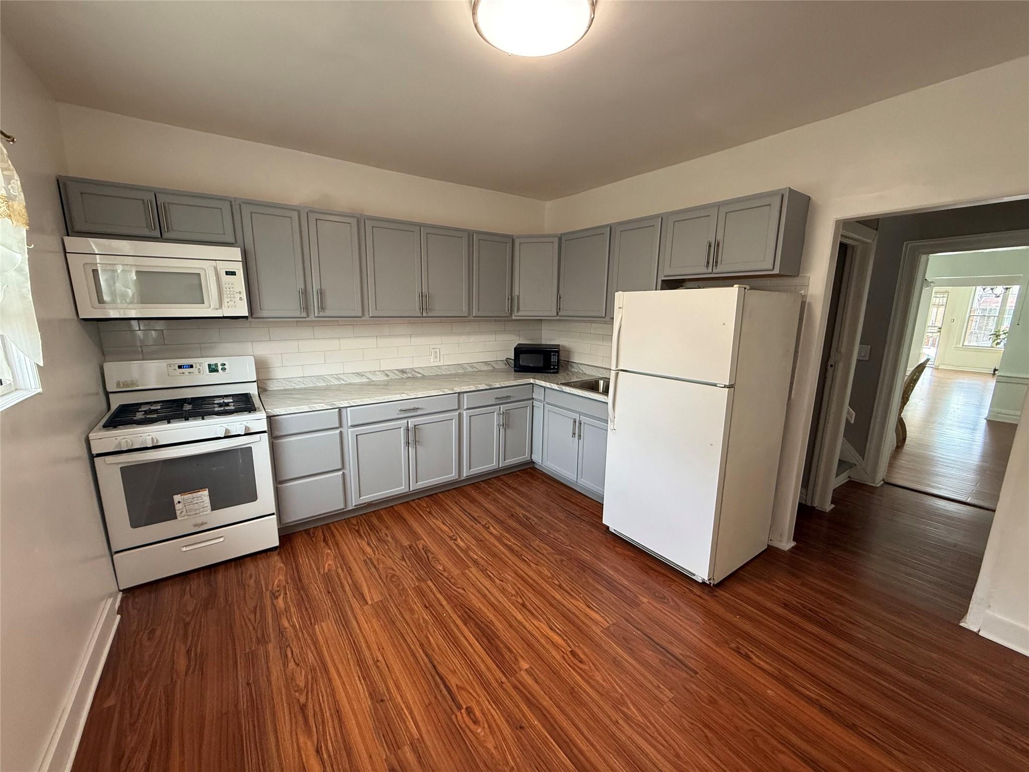 #4 photo, 602 E 52nd Street, Brooklyn , NY 11203