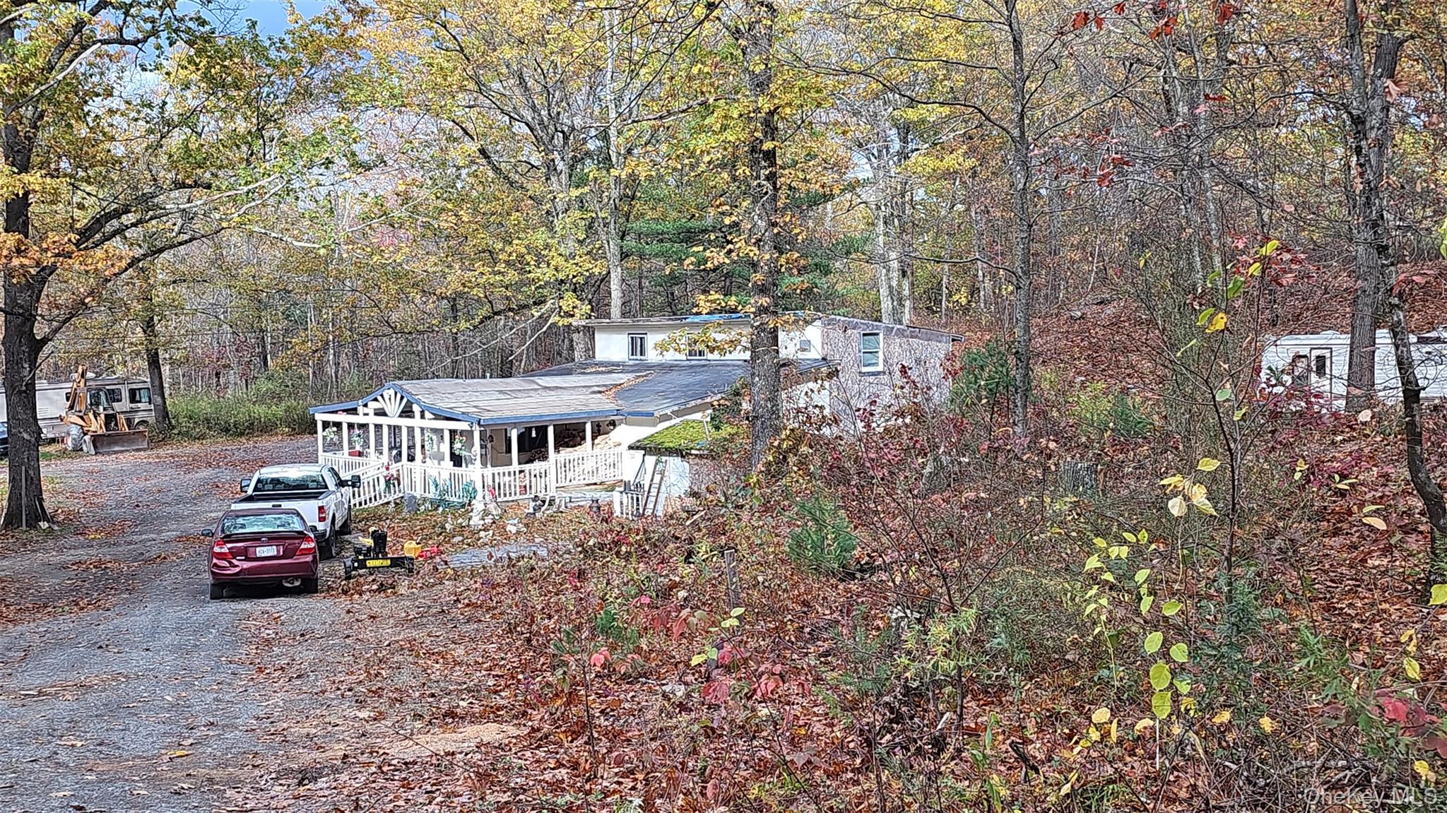 #8 photo, 115 Melanie Way, Hyde Park , NY 12538