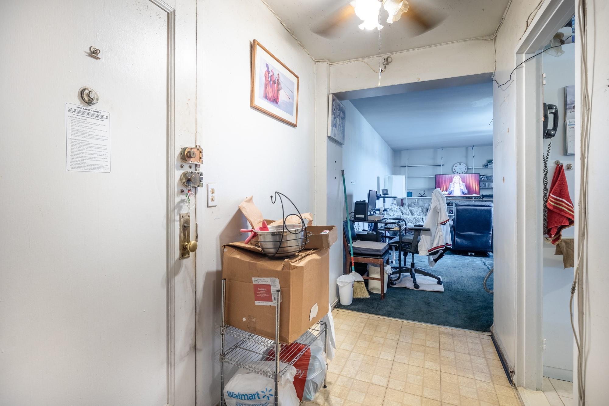 #8 photo, 1010 Sherman Avenue, ブロンクス区 Bronx , NY 10456