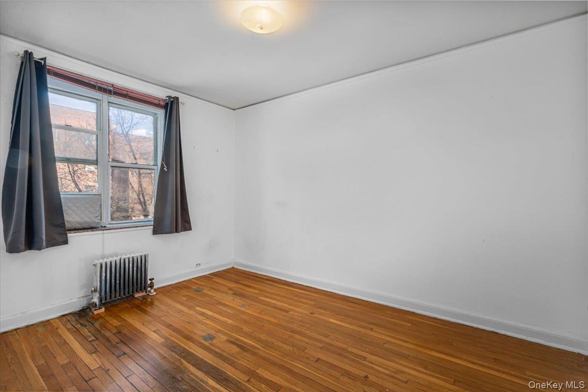 #9 photo, 78-10 34 Avenue, Jackson Heights , NY 11372