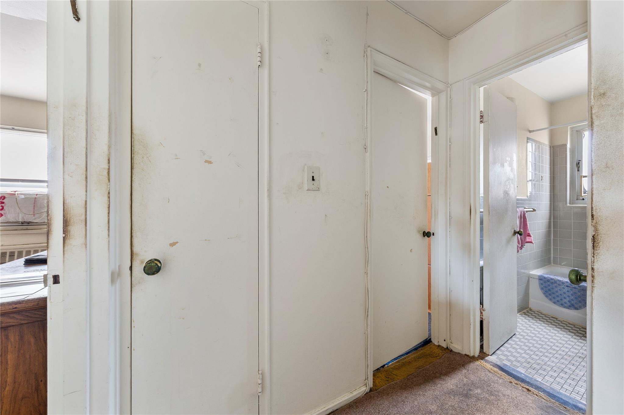 #12 photo, 221-31 Braddock Avenue, クイーンズ区 Queens Village , NY 11427