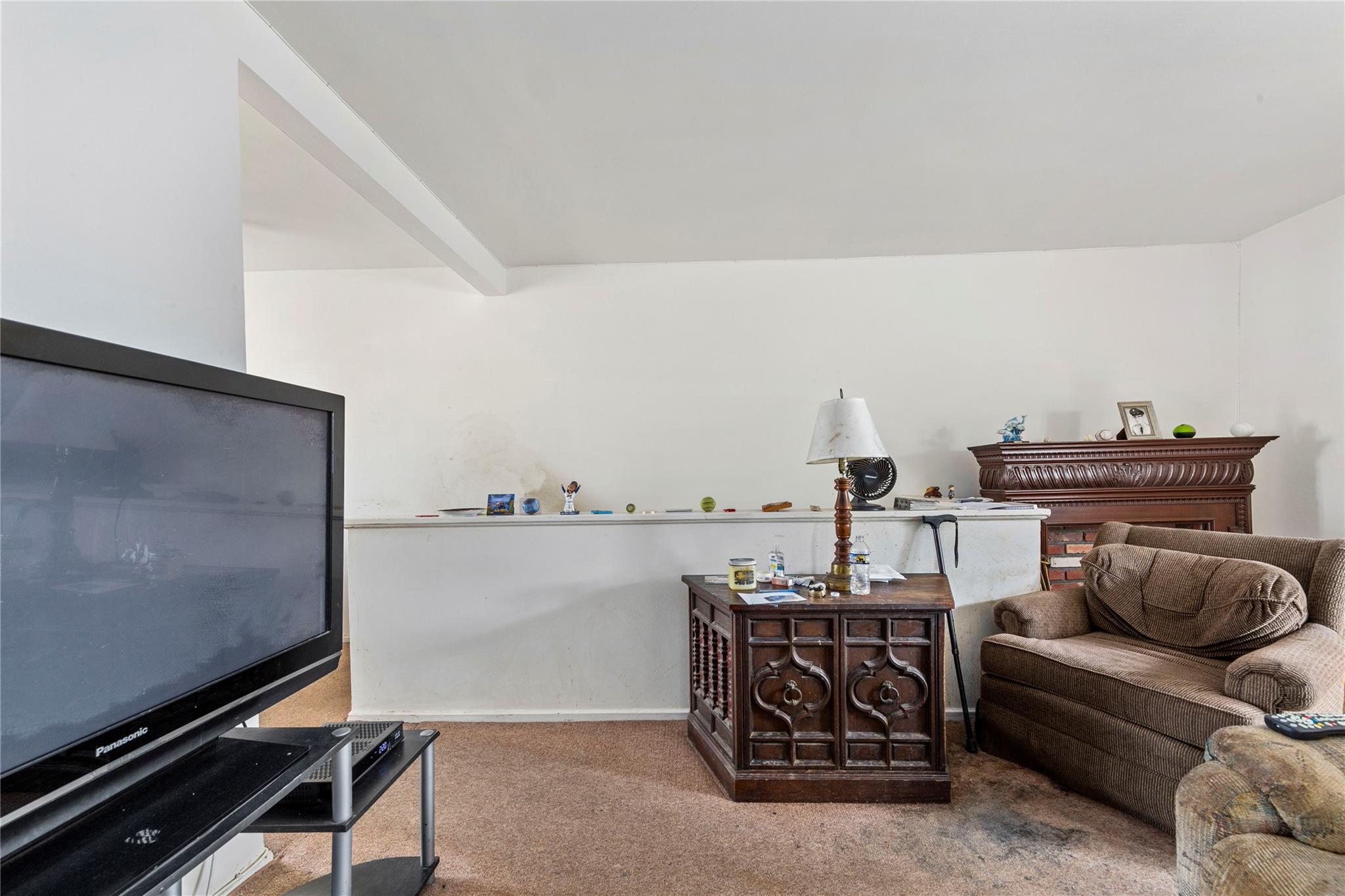 #6 photo, 221-31 Braddock Avenue, クイーンズ区 Queens Village , NY 11427