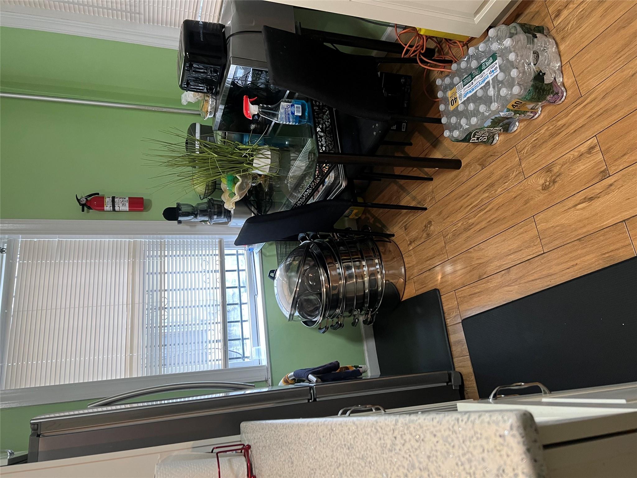 #9 photo, 4026 Paulding Avenue, ブロンクス区 Bronx , NY 10466