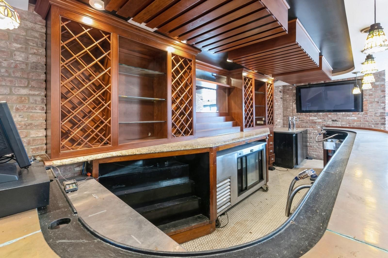 #15 photo, 62375 Main Road, サフォーク郡 Southold , NY 11971