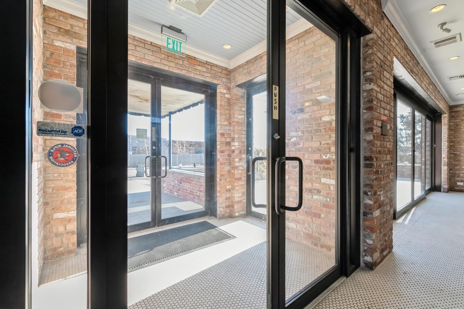 #6 photo, 62375 Main Road, サフォーク郡 Southold , NY 11971