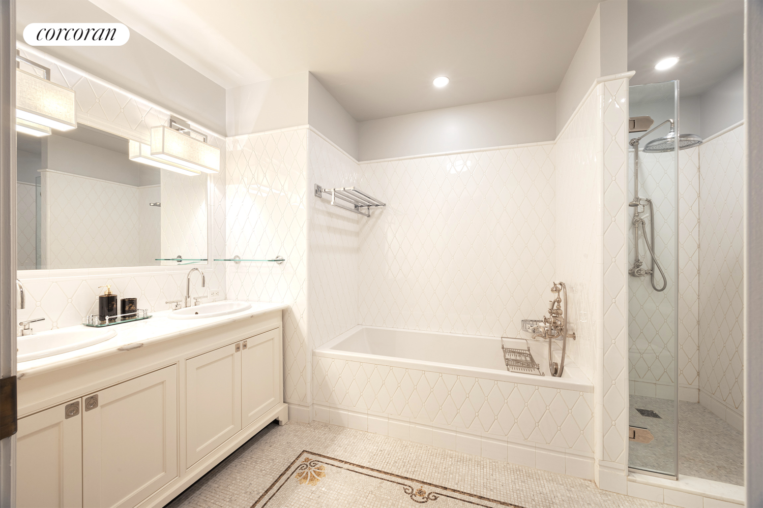 #12 photo, 1 CENTRAL Park S, マンハッタン Central Park South , NY 10019