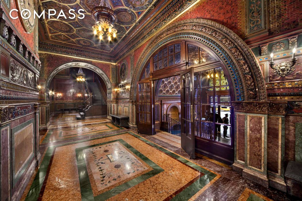 #13 photo, 205 W 57th Street, マンハッタン Midtown Central , NY 10019