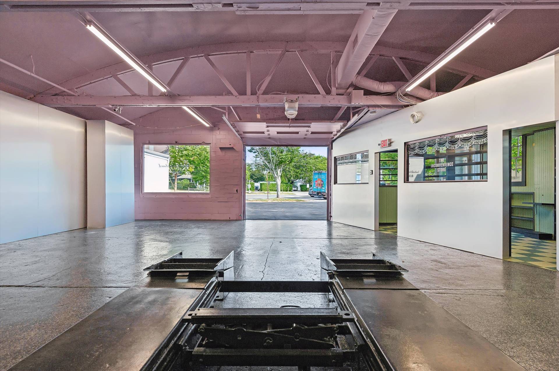 #10 photo, 9 Railroad Ave, East Hampton , NY 11937