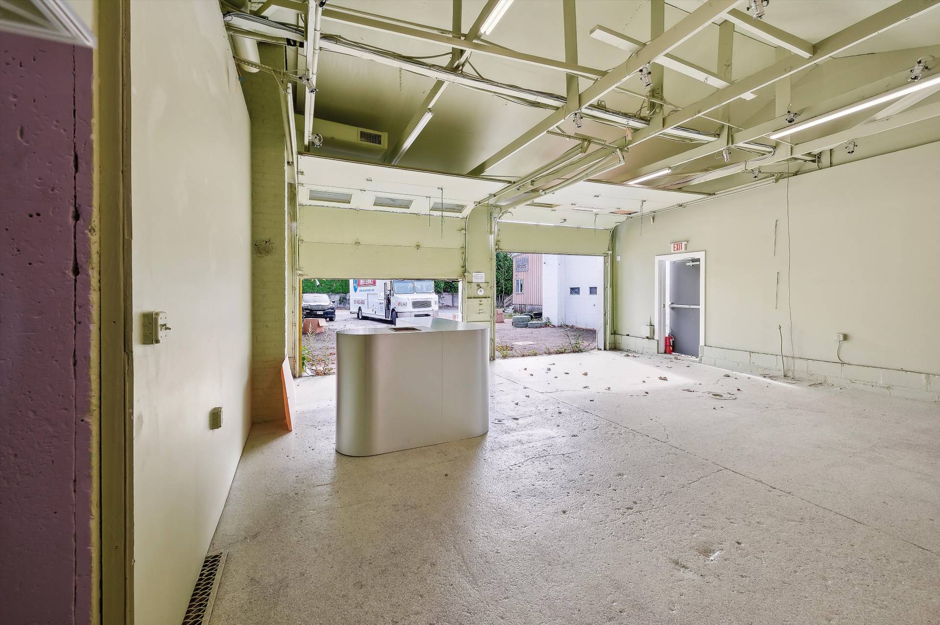 #17 photo, 9 Railroad Ave, East Hampton , NY 11937