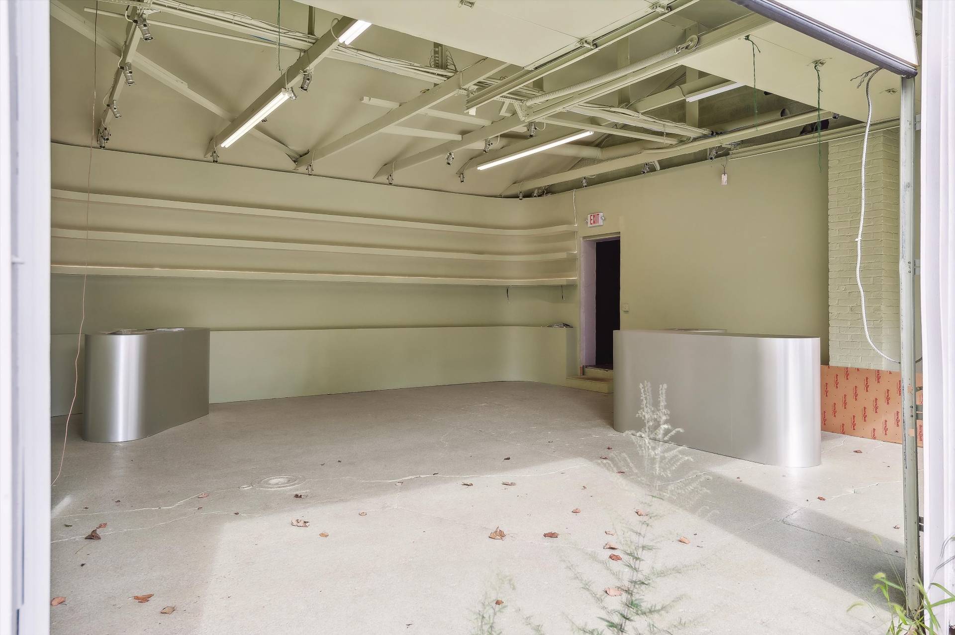 #18 photo, 9 Railroad Ave, East Hampton , NY 11937