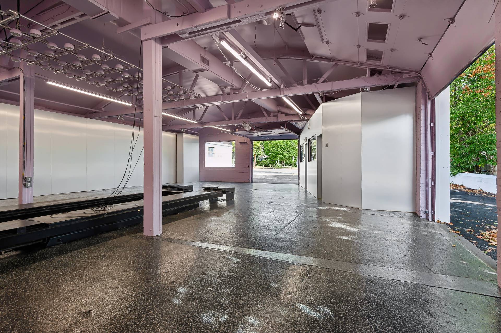 #9 photo, 9 Railroad Ave, East Hampton , NY 11937