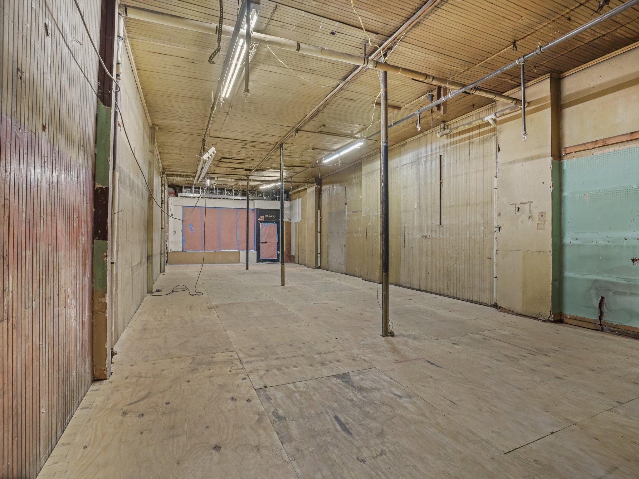 #8 photo, 2094 Boston Post Road, Larchmont , NY 10538