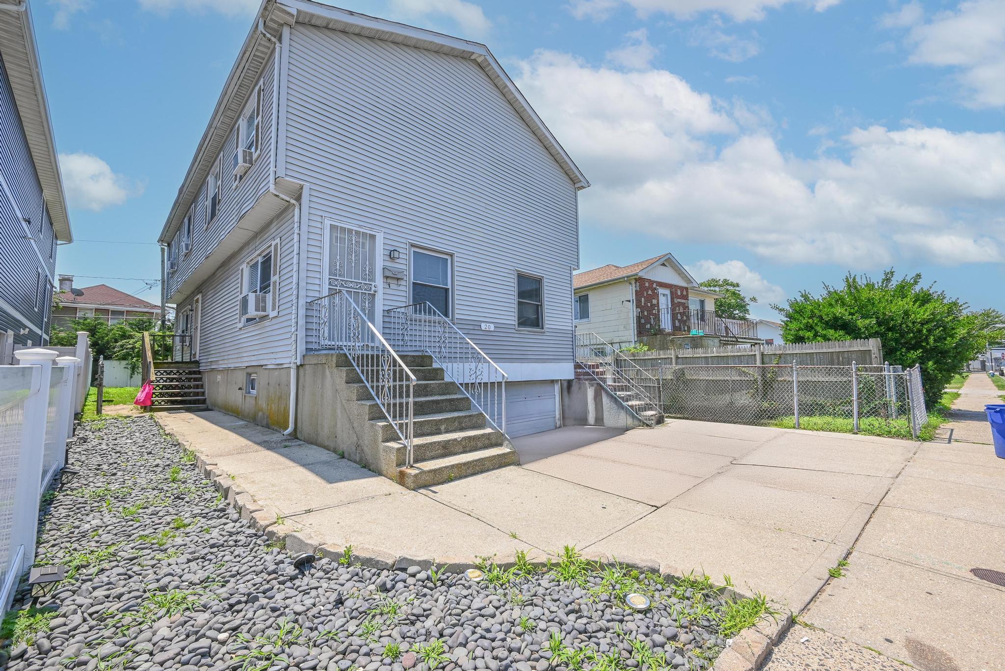 #2 photo, 20 E Pine Street, ナッソー郡 Long Beach , NY 11561