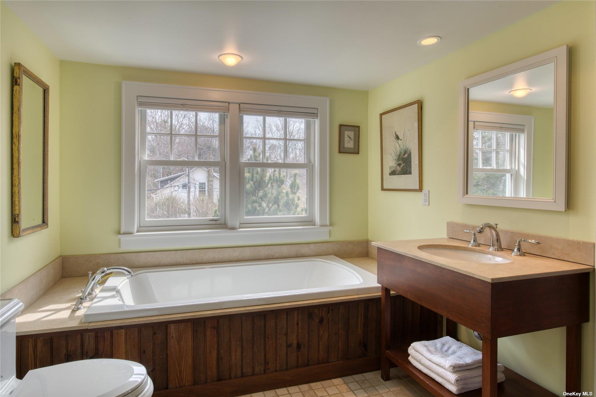 #12 photo, 2100 Youngs Road, サフォーク郡 Orient , NY 11957