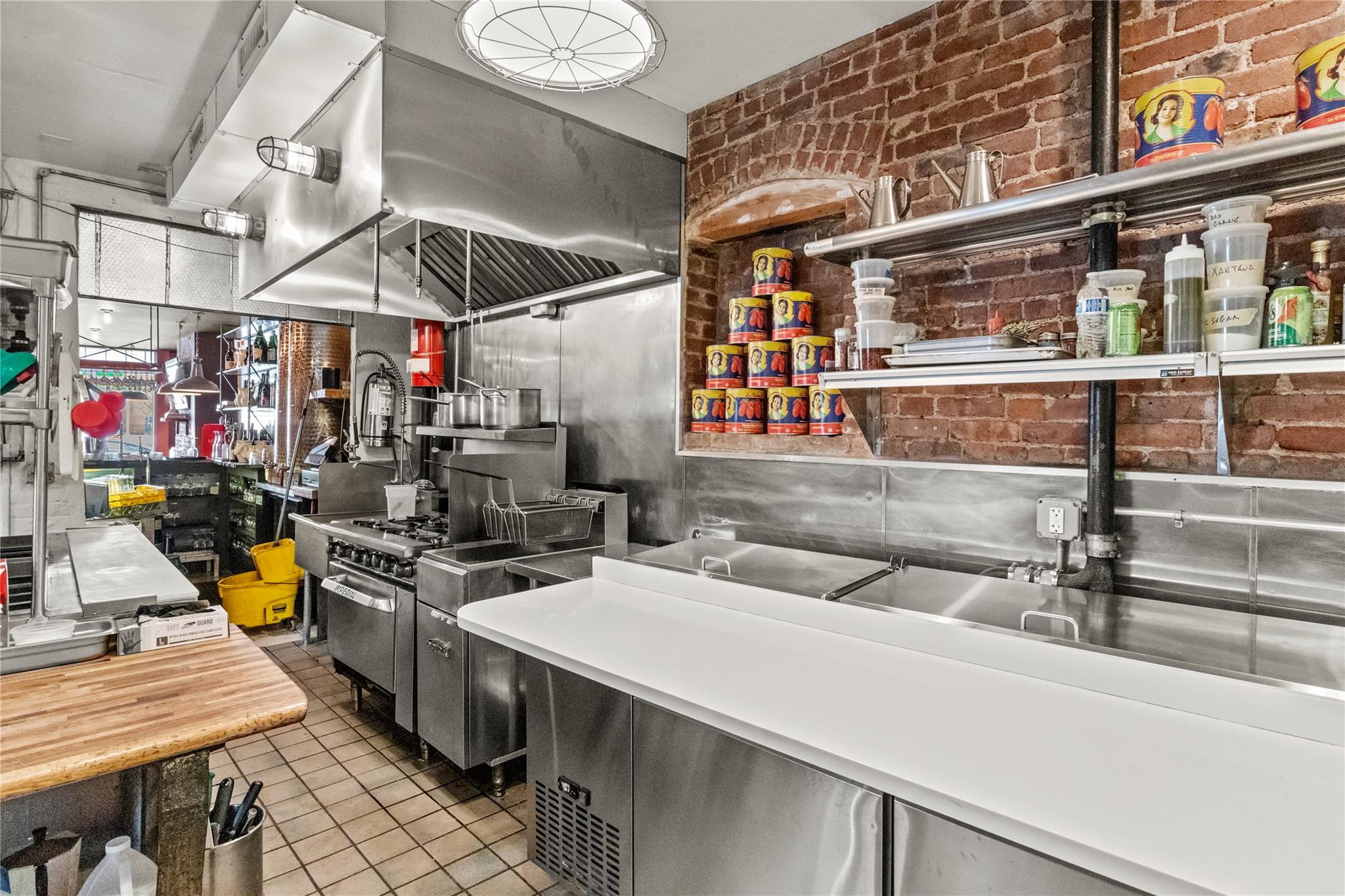 #7 photo, 338 Hamilton Avenue, ブルックリン区 Brooklyn , NY 11231