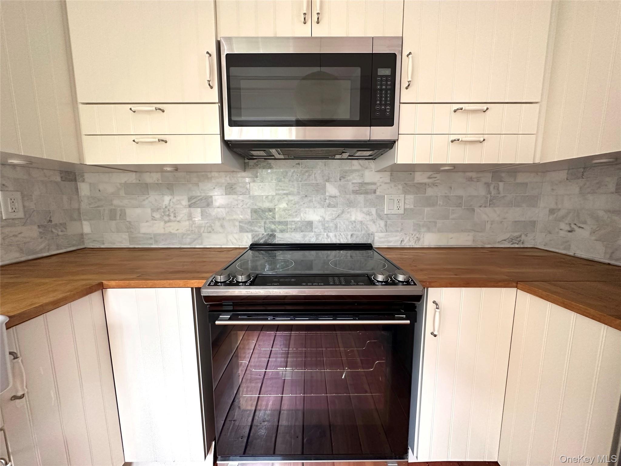 #13 photo, 197 Liberty Street, Newburgh , NY 12550