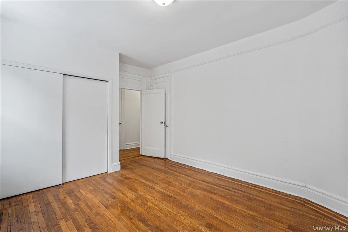 #10 photo, 35-36 80TH STREET, クイーンズ区 Jackson Heights , NY 11372