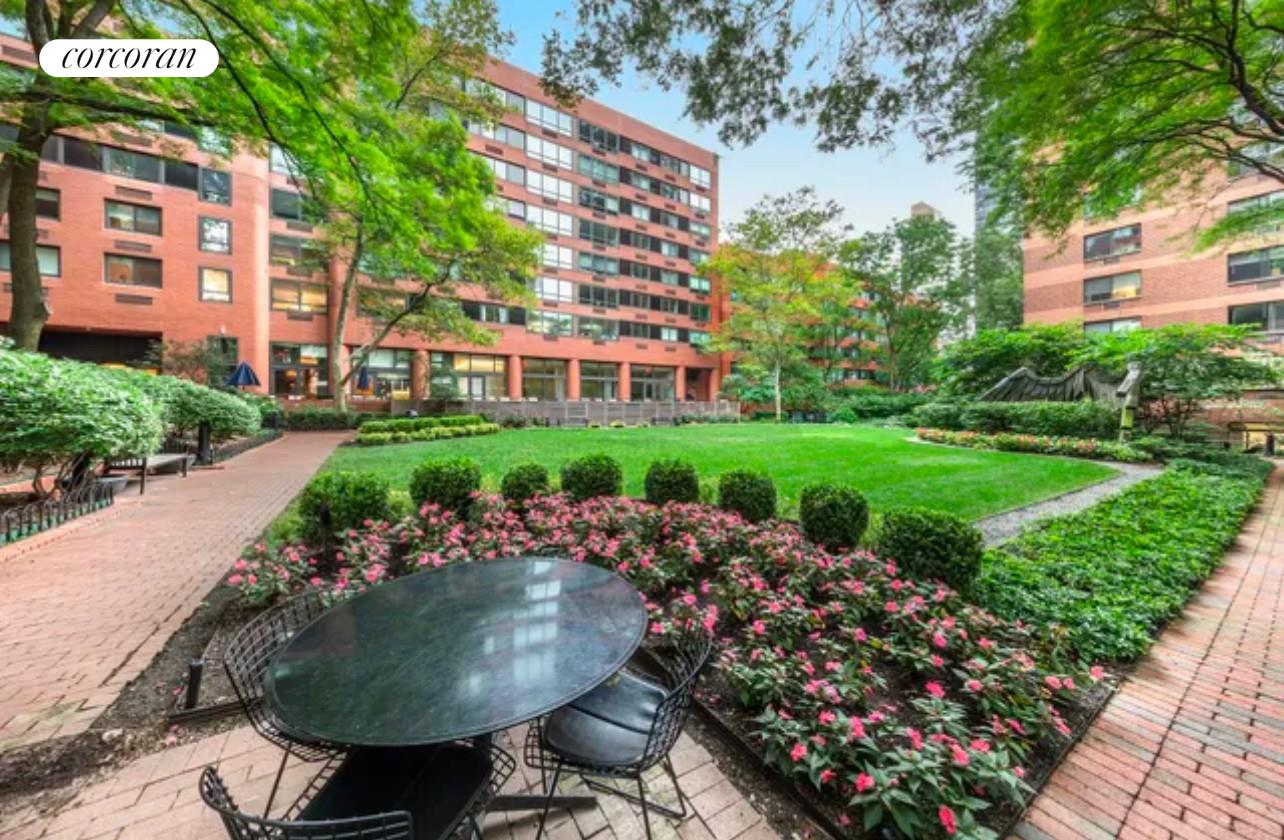 #15 photo, 200 E 94TH Street, マンハッタン Yorkville , NY 10128